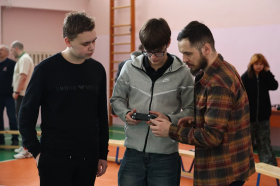 Ветераны СВО стали участниками мастер-класса по управлению БПЛА в столице Чукотки