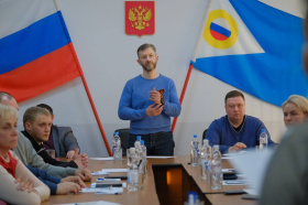 Владислав Кузнецов отправится в двухдневную рабочую поездку в самый северный город России