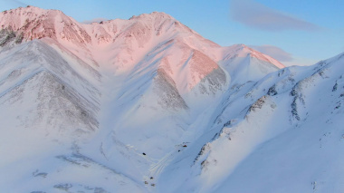 Поиски сноубордиста в Эгвекиноте продолжаются 7-й день