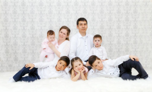 Многодетная семья Чукотки победила во Всероссийском конкурсе