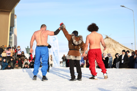 Первый официальный турнир по национальной борьбе тэйкэв среди профессионалов прошел на Чукотке