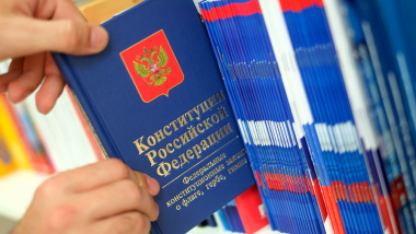 Более 130 человек на Чукотке досрочно проголосовали по поправкам в Конституцию с соблюдением норм безопасности
