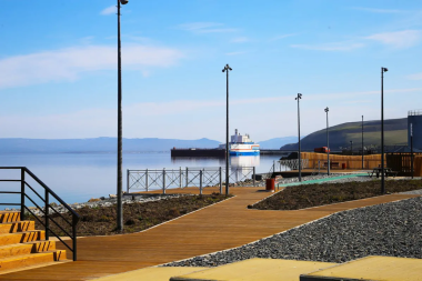 Обновлённая набережная Певека получила высокую оценку горожан 