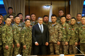 Юрий Трутнев встретился с отрядом добровольцев дальневосточных регионов, вернувшихся с СВО