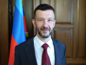  Владислав Кузнецов назначен временно исполняющим обязанности Губернатора Чукотского АО