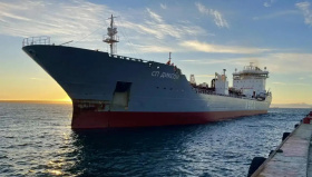 С начала топливной навигации 2026 года в округ доставлено около 21 000 тонн нефтепродуктов