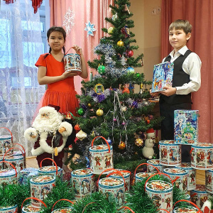 Воспитанники социально-реабилитационного центра получат новогодние подарки от Губернатора Чукотки