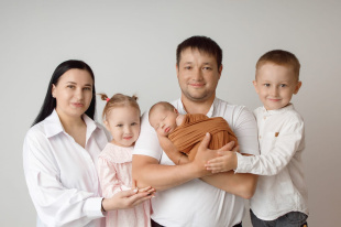Стартовал приём заявлений на ежегодную семейную выплату, предоставляемую СФР 