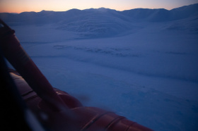 В чукотской тундре успешно завершились поиски оленевода, потерявшегося более 2 недель назад