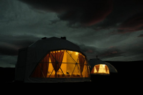 Первая глэмпинг-база открылась на Чукотке