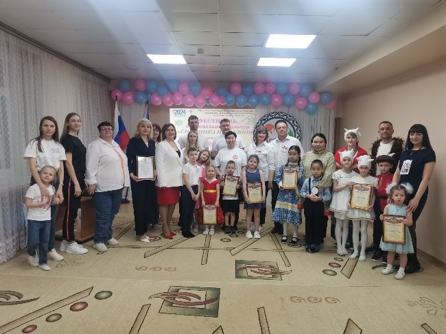 Сотрудник при Уполномоченном по правам ребенка в Чукотском АО посетил МБДОУ «Золотой ключик» в рамках фестиваля «Снежинка на ладони»
