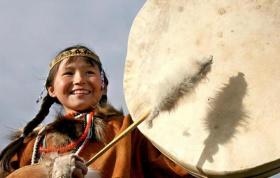 Губернатор Роман Копин предложил новые меры поддержки семей с детьми на Чукотке