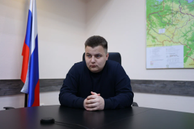 Участник программы «Герои Чукотки» Дмитрий Ткачев укрепляет команду Управления транспорта округа